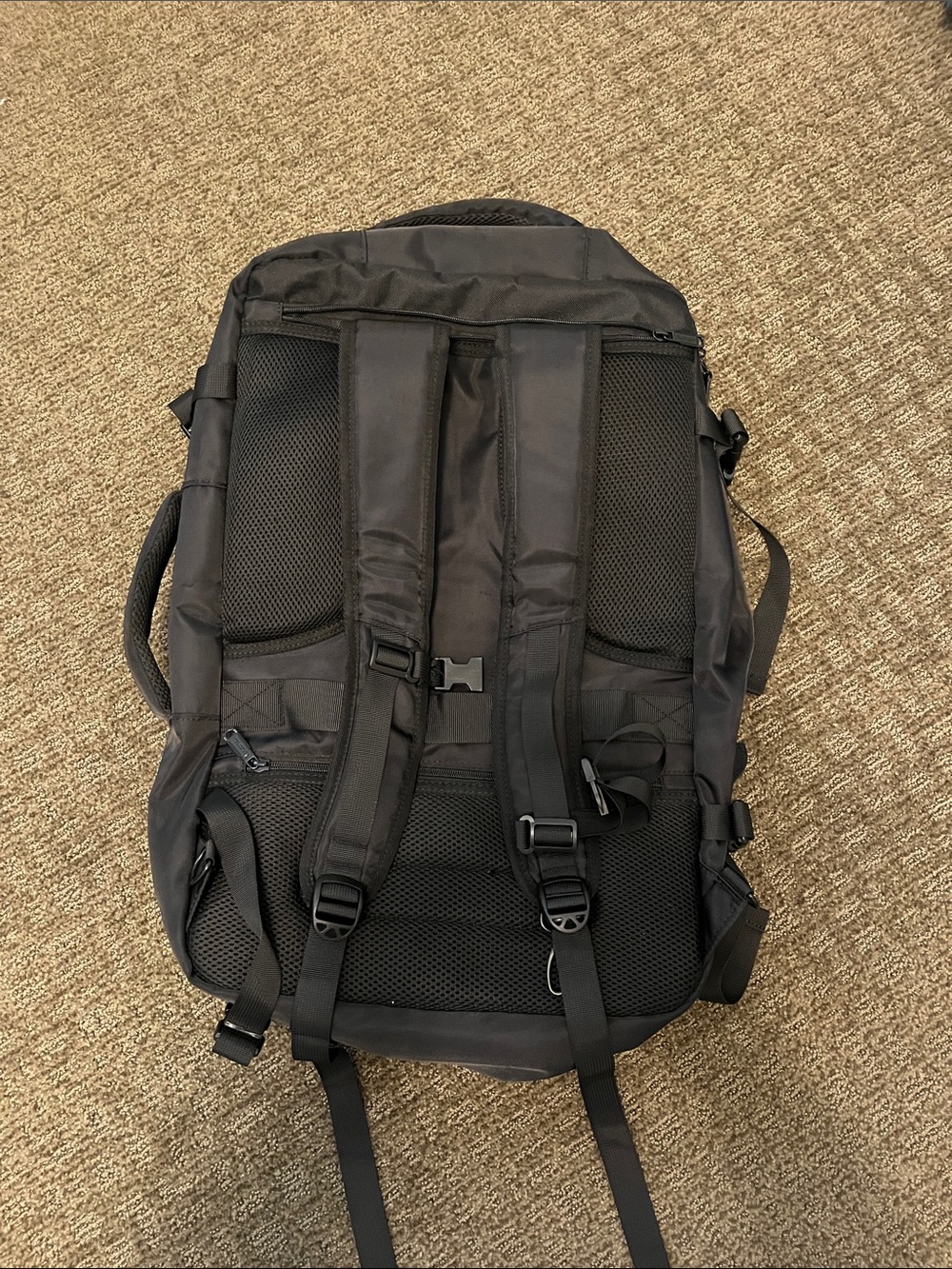 Black 50L Travel Backpack Carry-On with Laptop Compartment - Picture 8 of 8